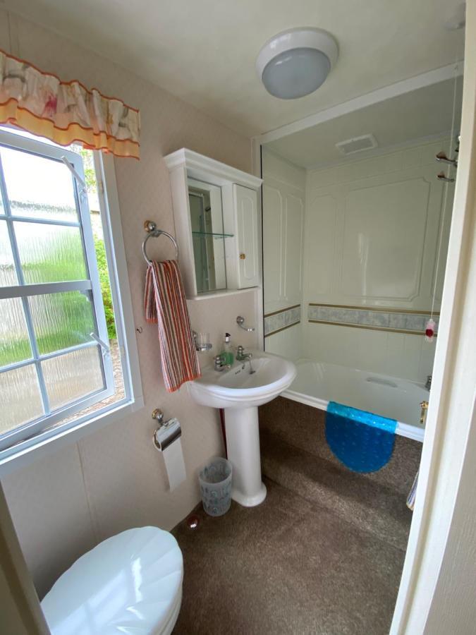 “Ty Hir Caravan” Moelfre Ngoại thất bức ảnh