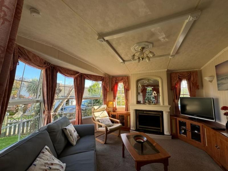 “Ty Hir Caravan” Moelfre Ngoại thất bức ảnh